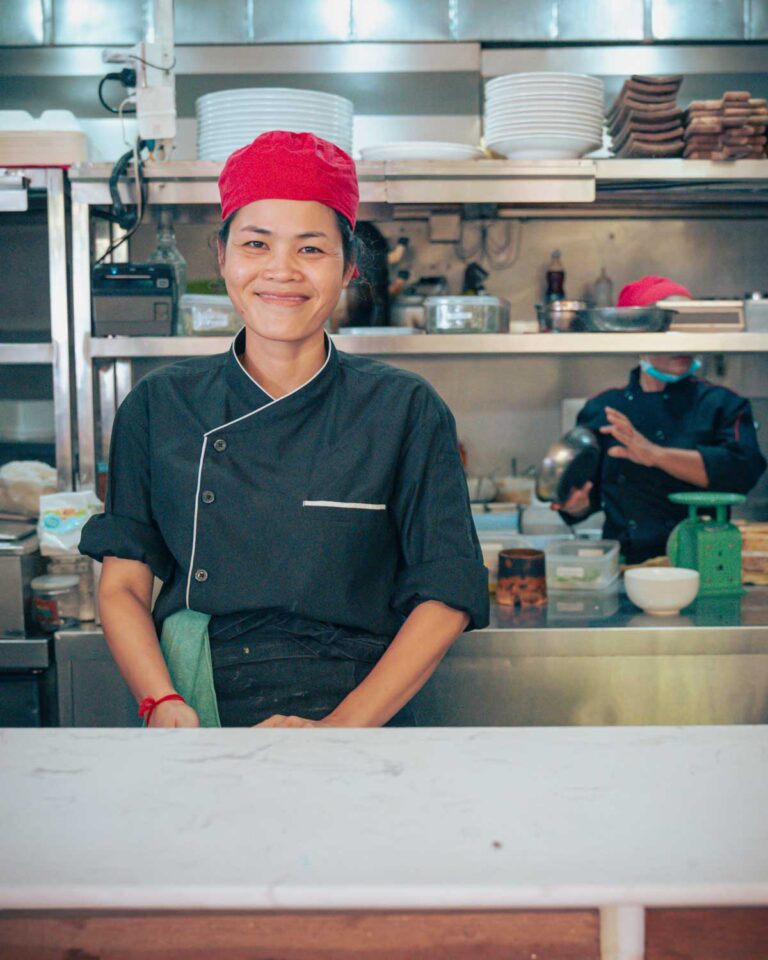 Phnom Penh Evening Food Tour chef