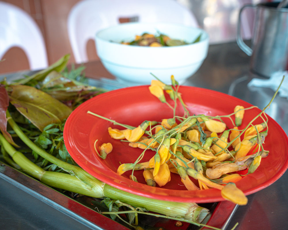 Phnom Penh Food Tour Khmer Curry Herbs
