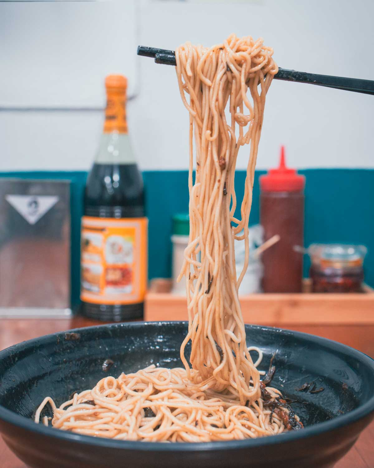 Shanghai Evening Food Tour Green Onion Noodle Pull