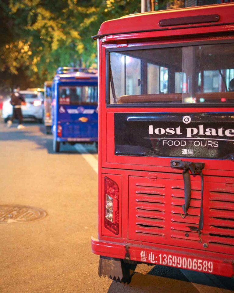 Lost Plate proprietary tuktuk