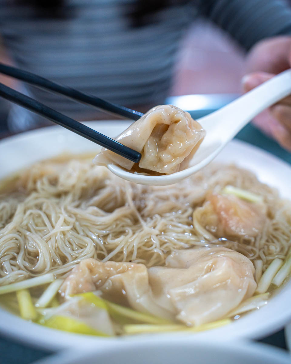 Guangzhou Evening Food Tours Wonton Noodles
