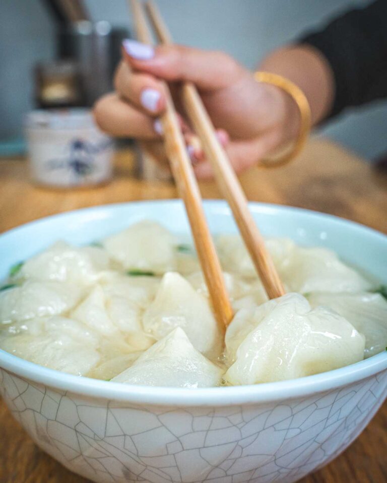 Suzhou Alley-way Food Tour Bubble Wontons