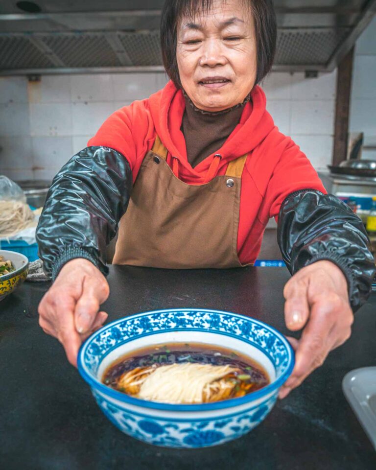 Suzhou Alley-way Food Tour Noodle Vendor