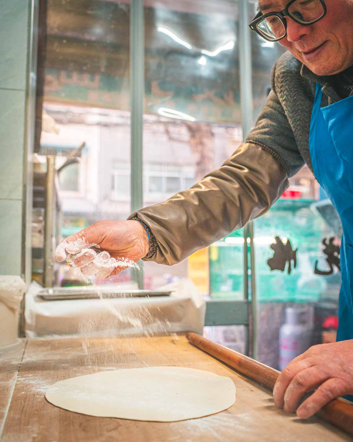 Xian Morning Market & Breakfast Food Tour Sour Soup Dumpling Making