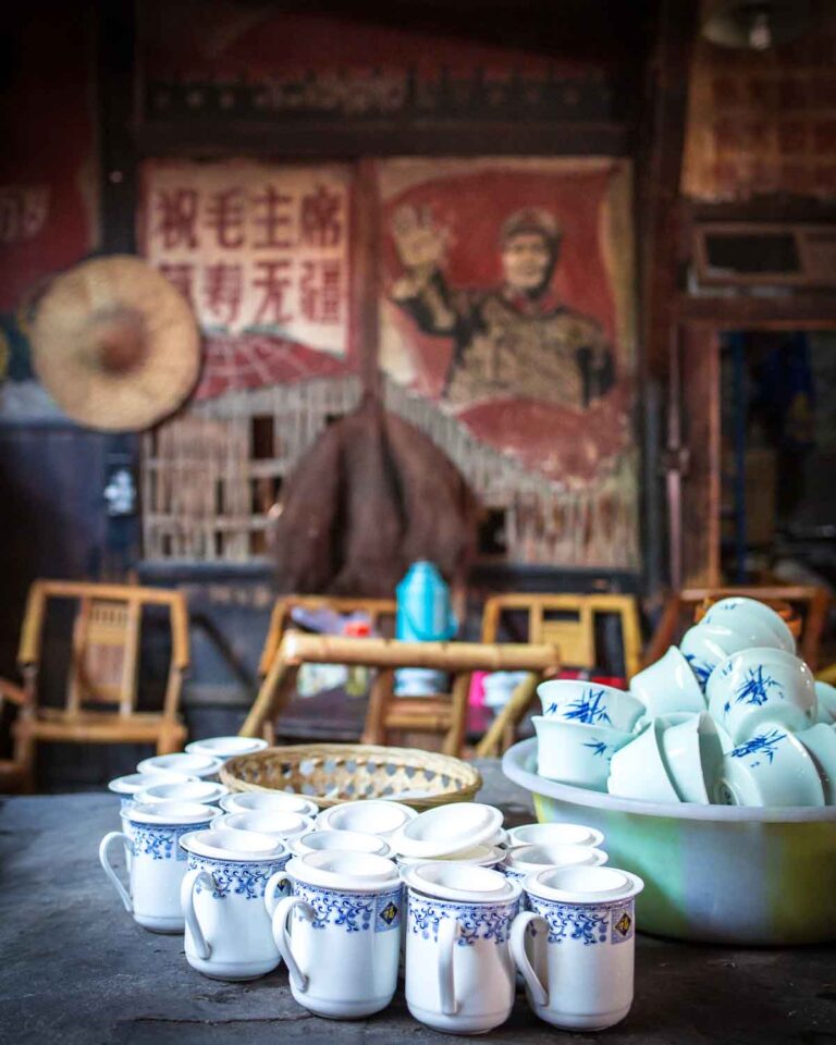 Tea cups in a Chengdu teahouse
