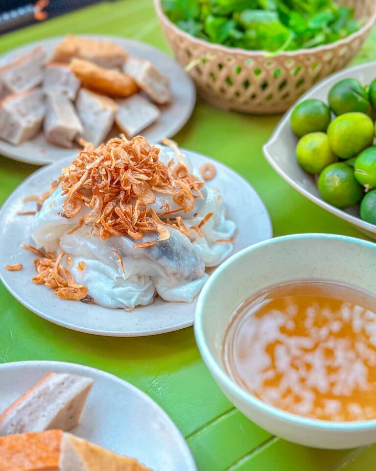 Bahn Cuon rice rolls