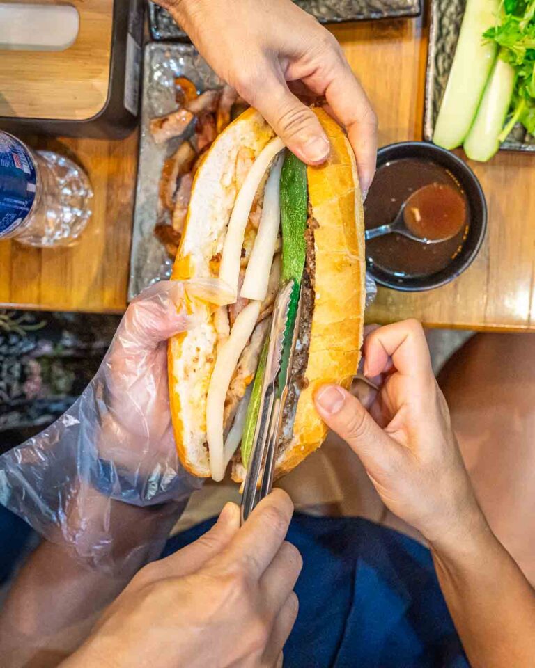 Bánh mì sandwich
