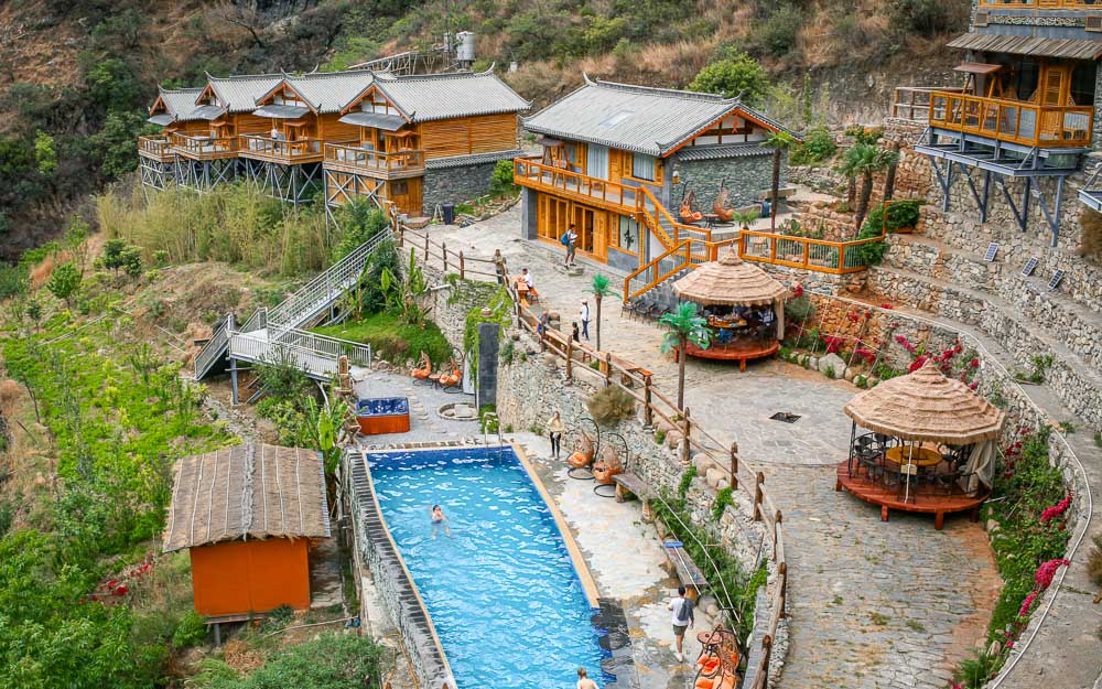 Dali Lijiang Multiday Trip Tiger Leaping Gorge Hotel