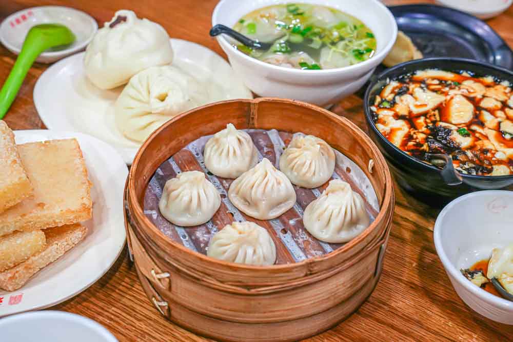 Come Hungry & Leave Full on Shanghai Food Tours