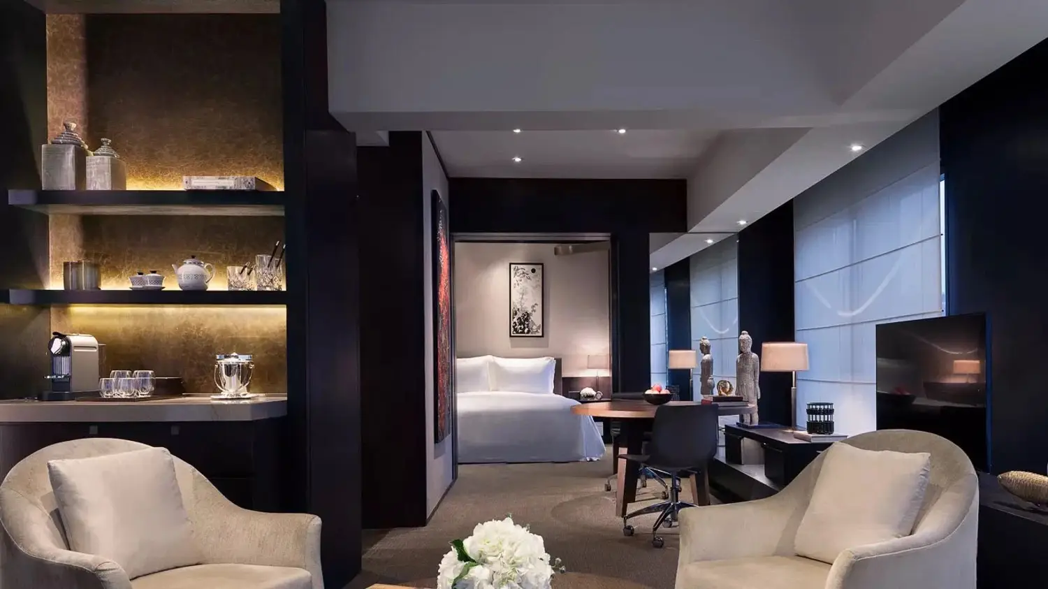 Rosewood hotel room