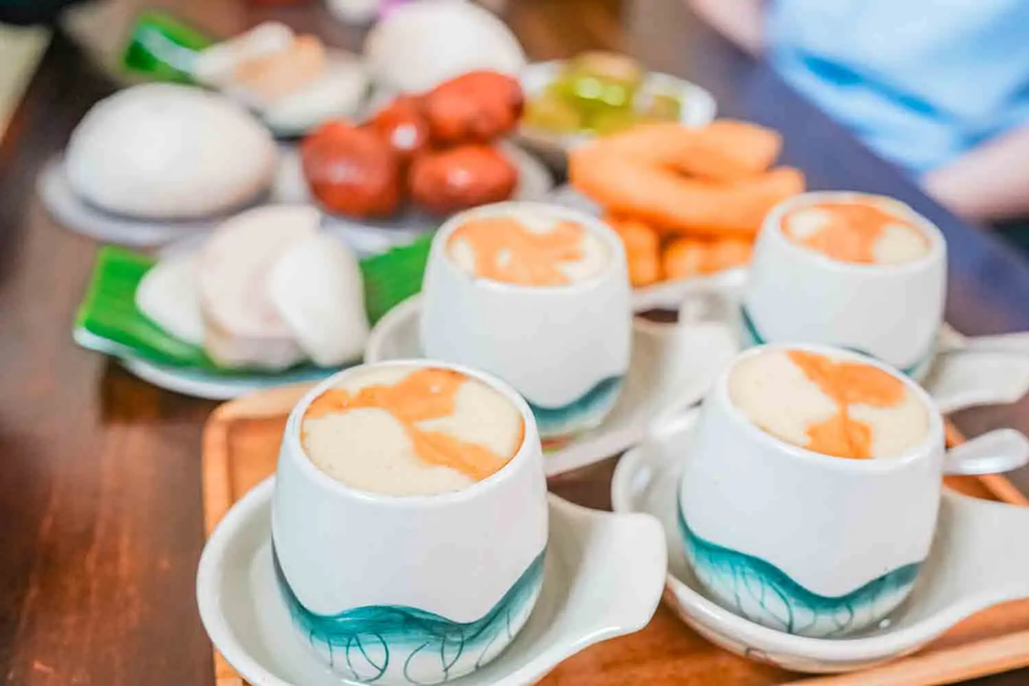 4 cups of local egg coffee