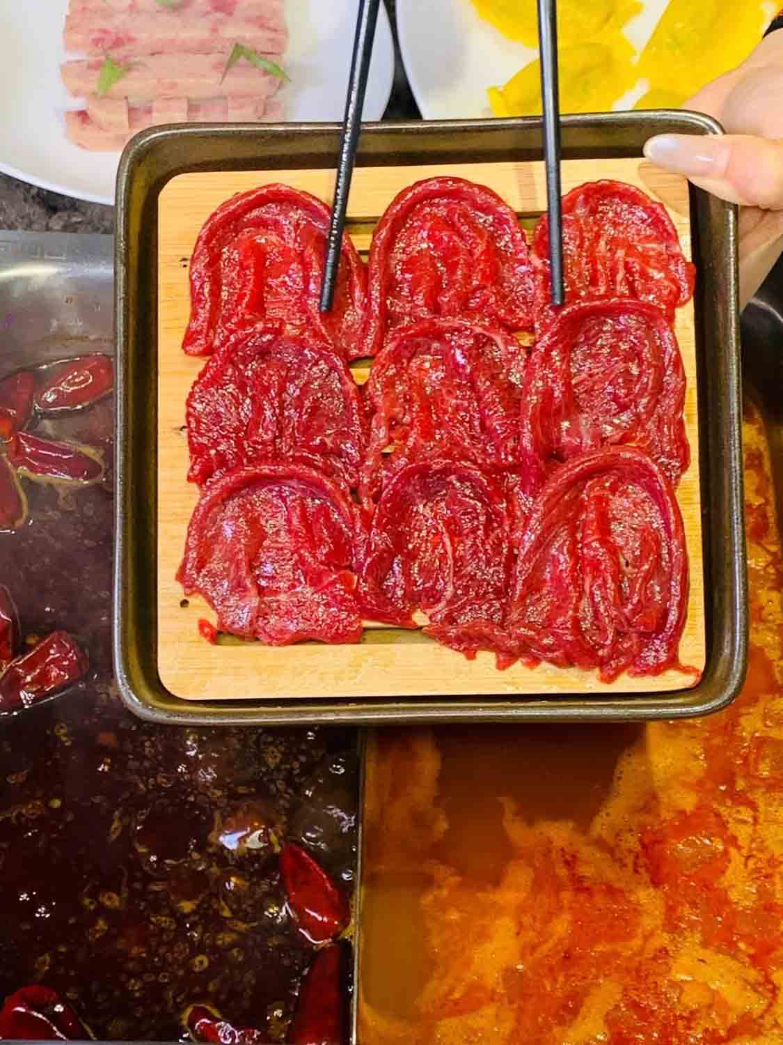 Freshly sliced meat for hotpot