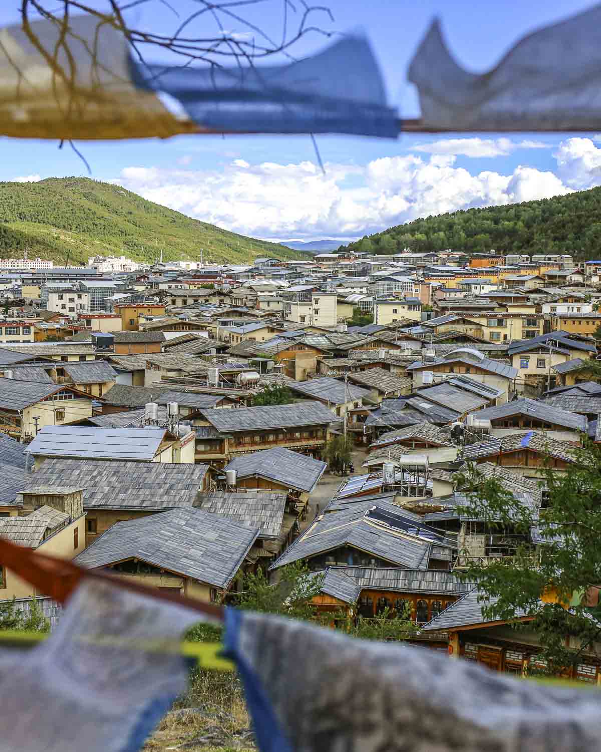 Shangrila Old-town rooftops