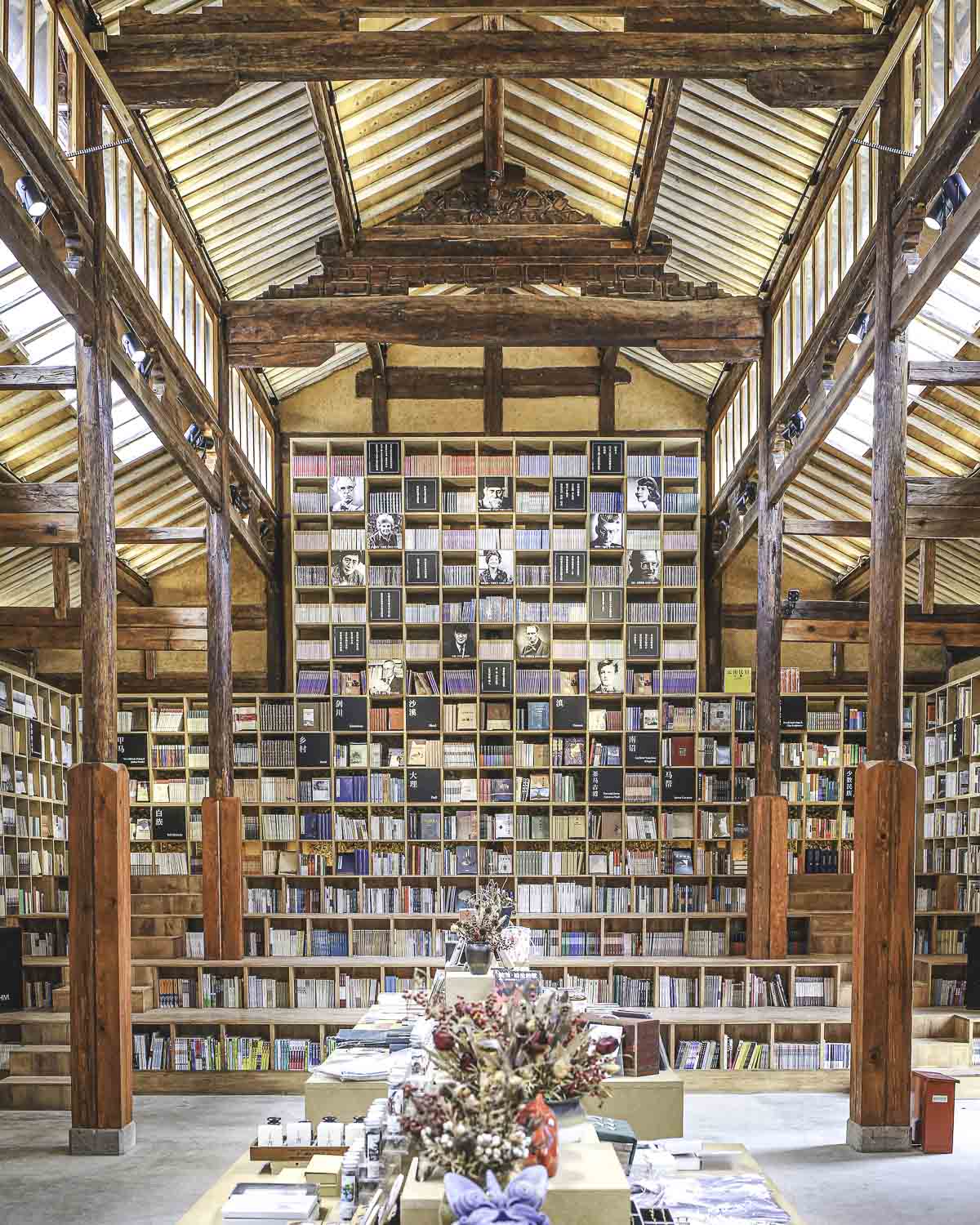 Shaxi hidden bookstore