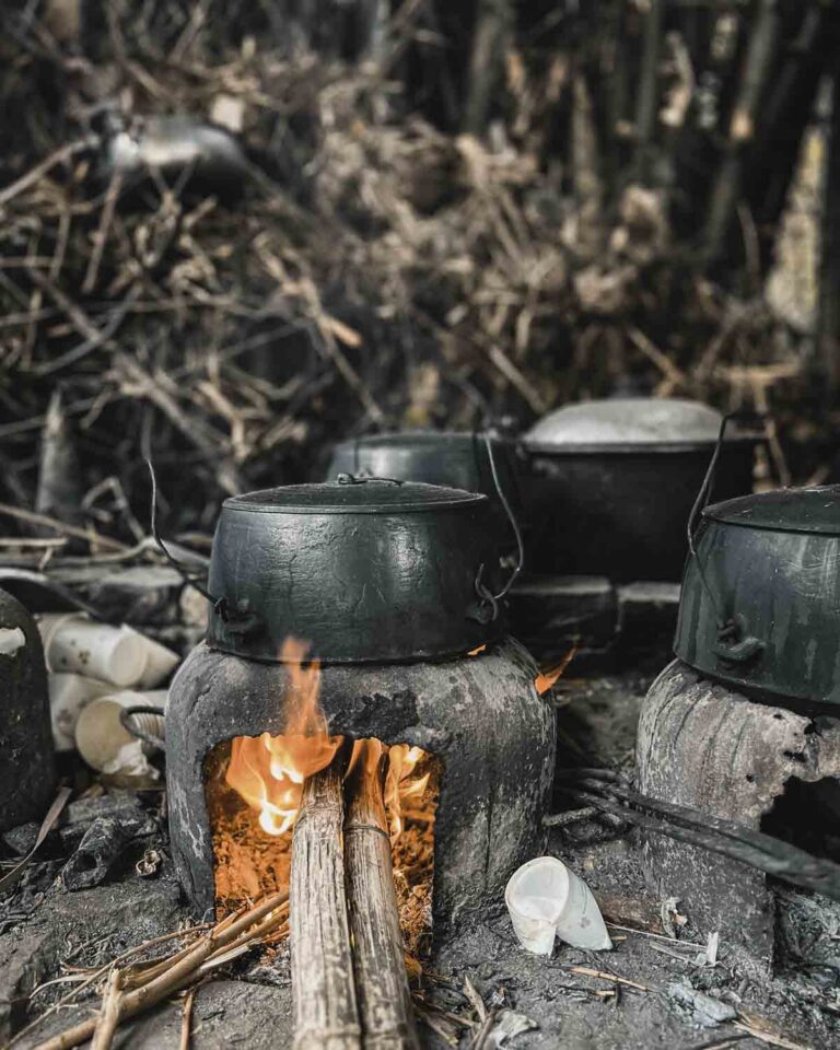 Fire cooking rice