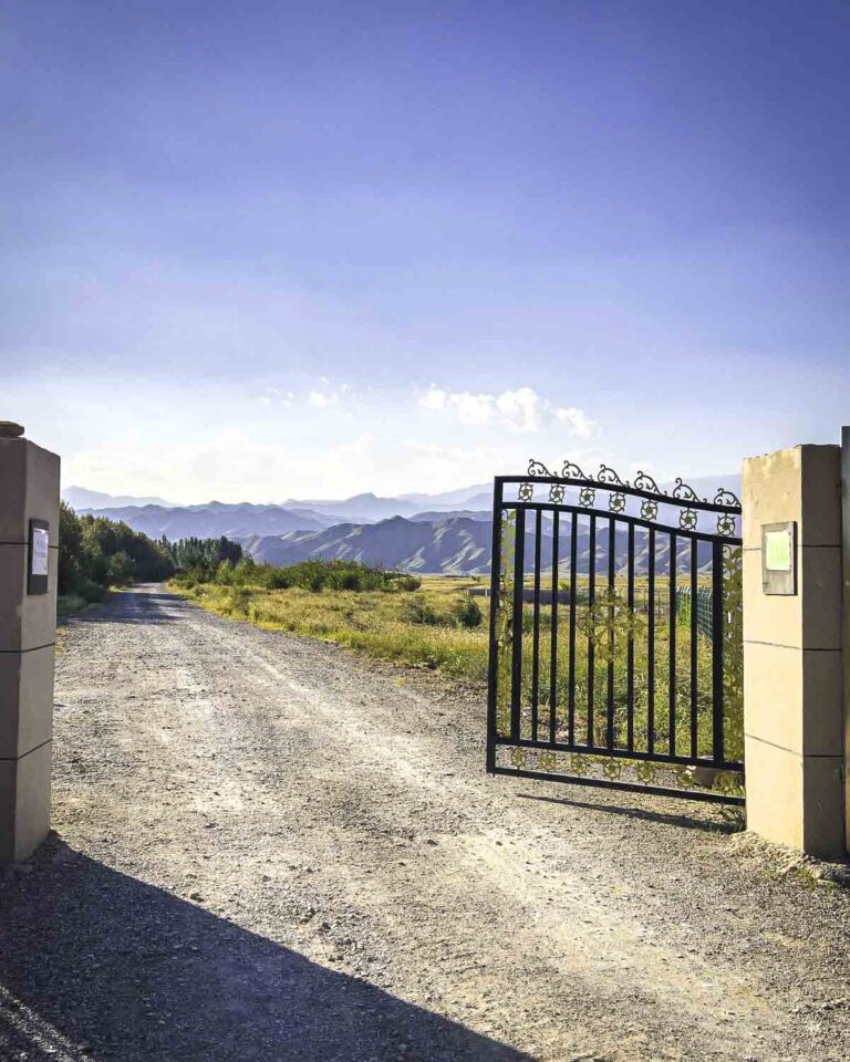 Legacy Peak gated entrance with a view